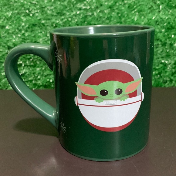 StarWars GROGU Christmas Coffee ☕️ Mug - Picture 4 of 11